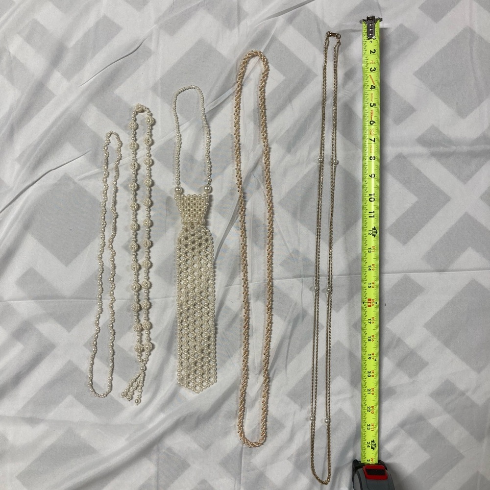 Costume jewelry pearl bundle!